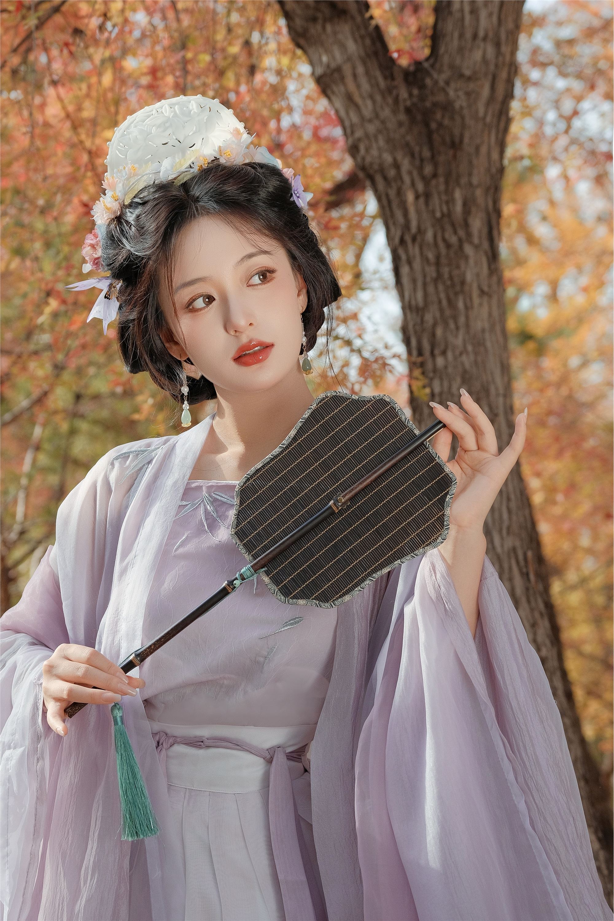 YITUYU艺图语 2025.01.04 叶落惊秋 珍妮